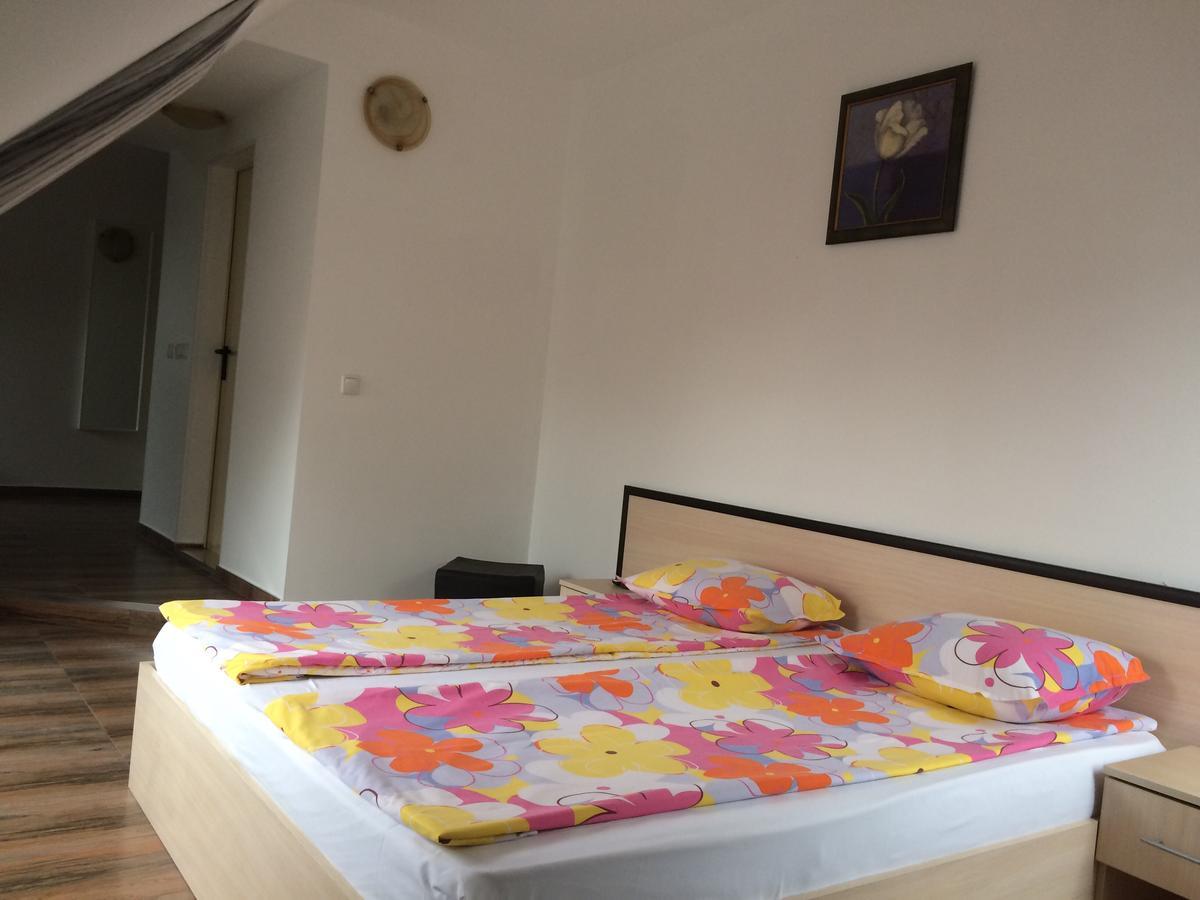 Hotel - Restaurant Chairite Sofia Extérieur photo